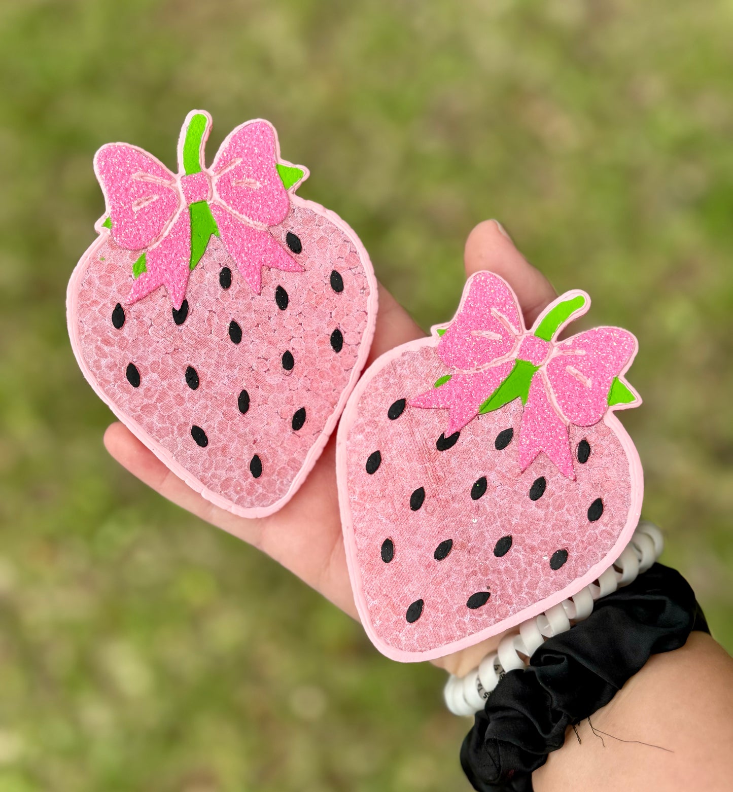 Strawberry with Bow ๐๐