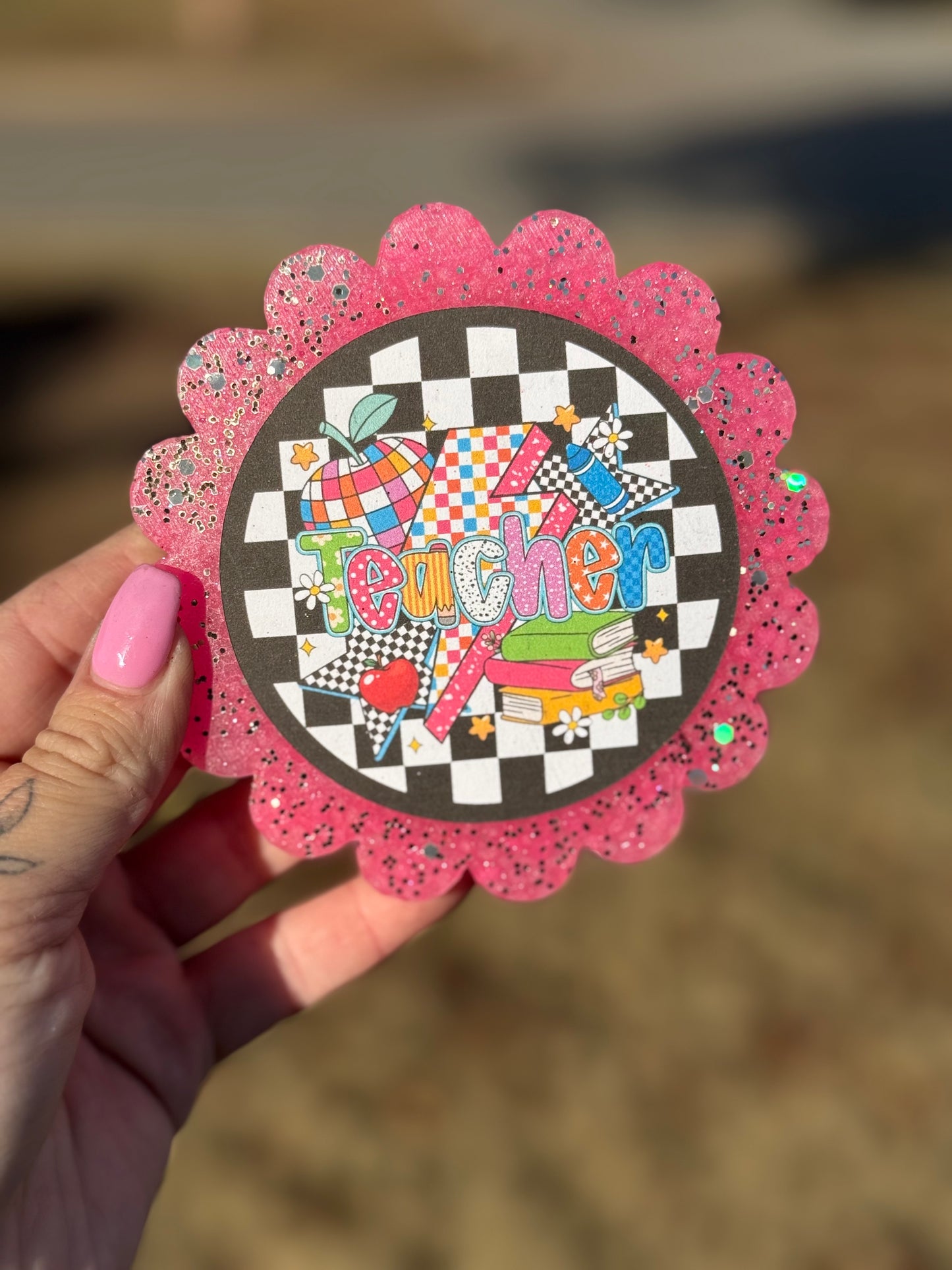 Teacher Scallop Circle