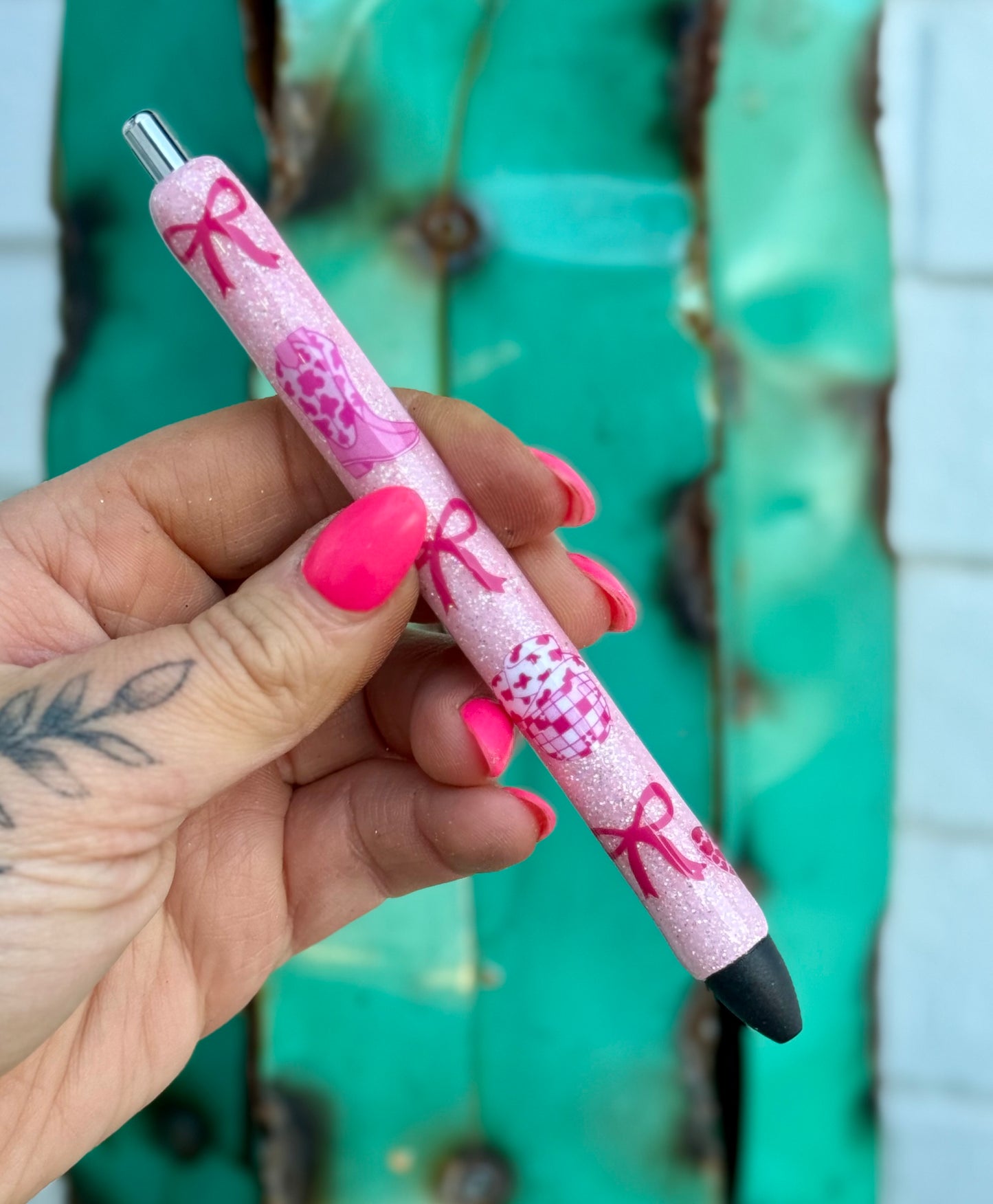 Let’s Go Girls Glitter Pen Pre-Order (pic is front AND back of pen)