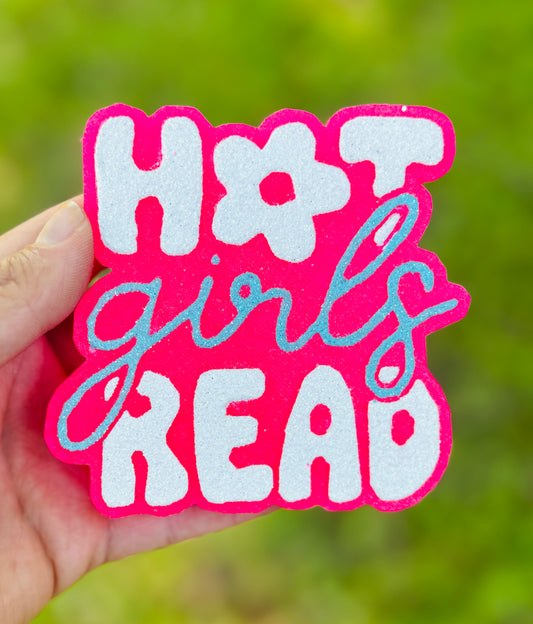 Hot Girls Read
