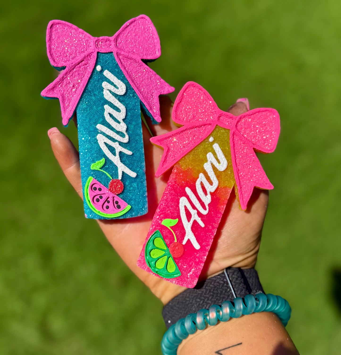 Alani with Bows