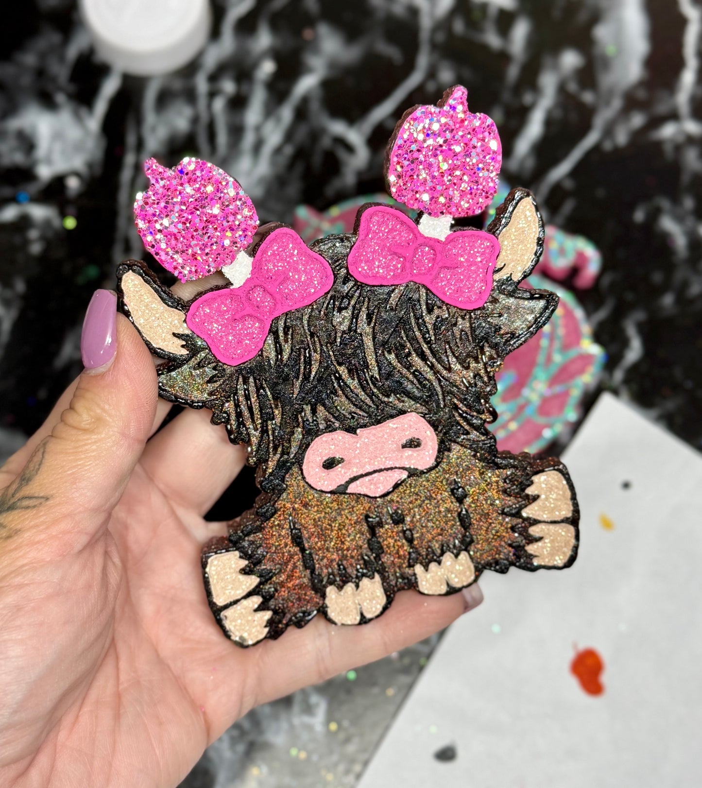 LHighland Cow w/Pumpkin Headband