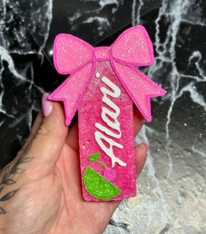 Alani with Bows