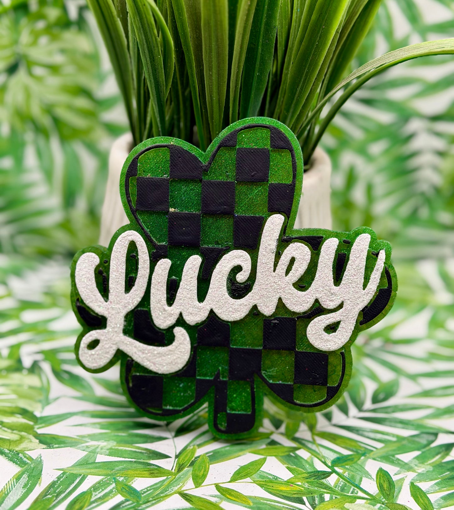 Checkered Lucky Shamrock