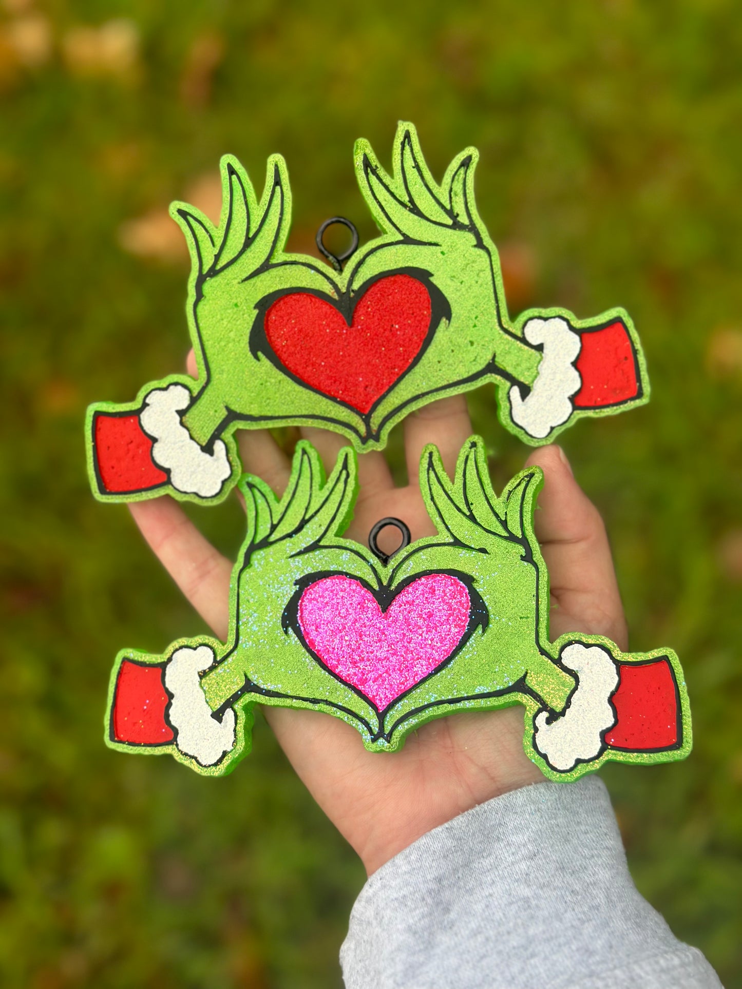 💚❤️Grinch Heart Hands❤️💚